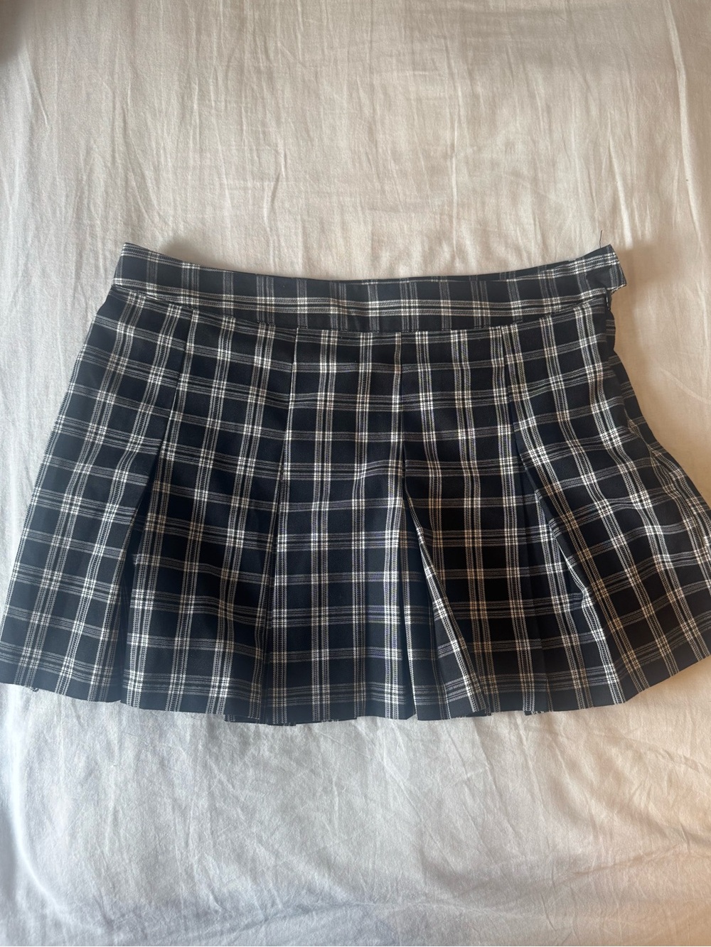 H&M Black and White Plaid Pleated Mini Skirt
